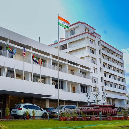 กาสิโน โฮเต็ล ลิมิเต็ด Hotel Thrissur ภายนอก รูปภาพ