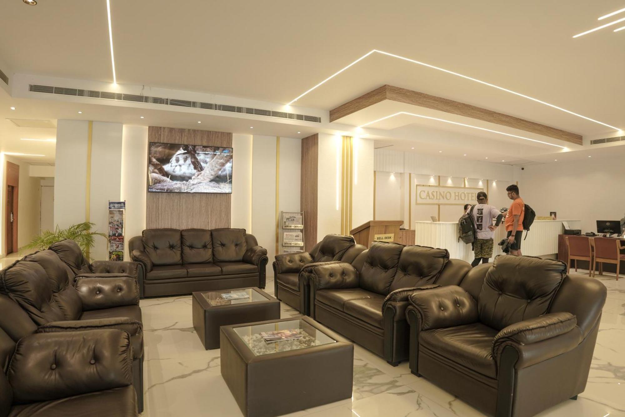 กาสิโน โฮเต็ล ลิมิเต็ด Hotel Thrissur ภายนอก รูปภาพ