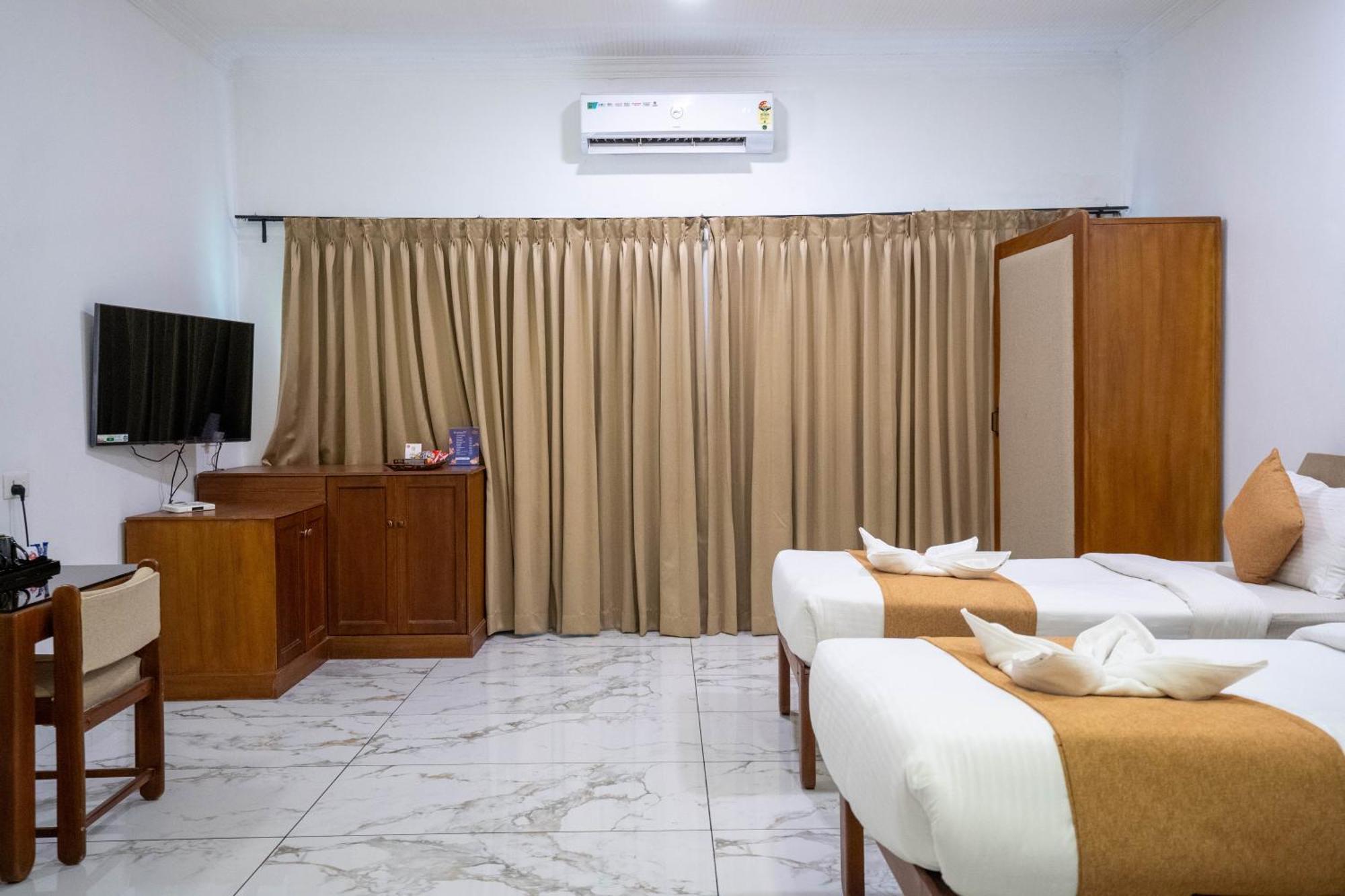 กาสิโน โฮเต็ล ลิมิเต็ด Hotel Thrissur ภายนอก รูปภาพ