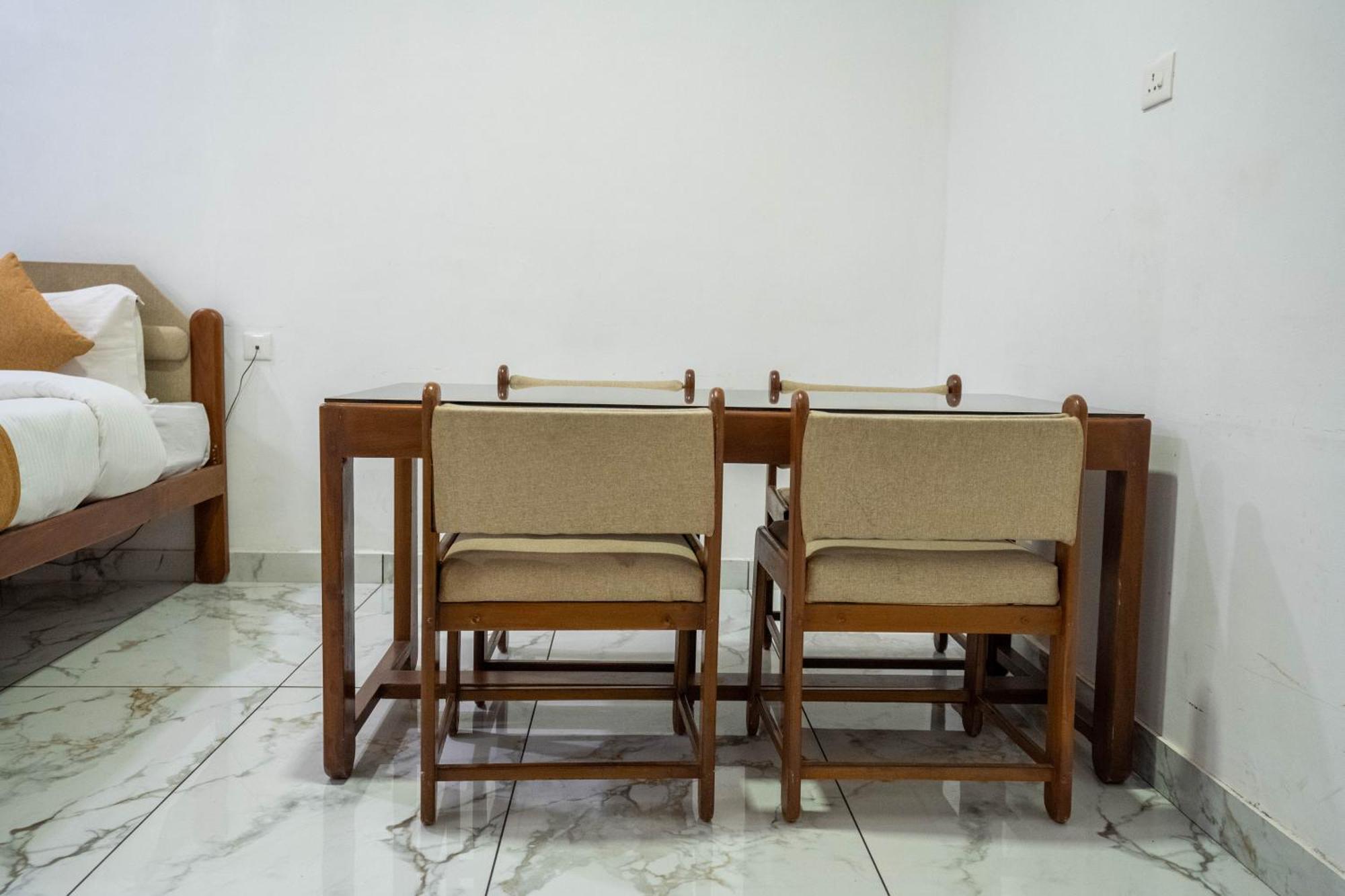 กาสิโน โฮเต็ล ลิมิเต็ด Hotel Thrissur ภายนอก รูปภาพ