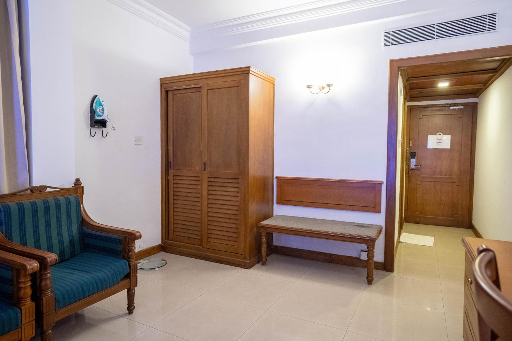กาสิโน โฮเต็ล ลิมิเต็ด Hotel Thrissur ภายนอก รูปภาพ