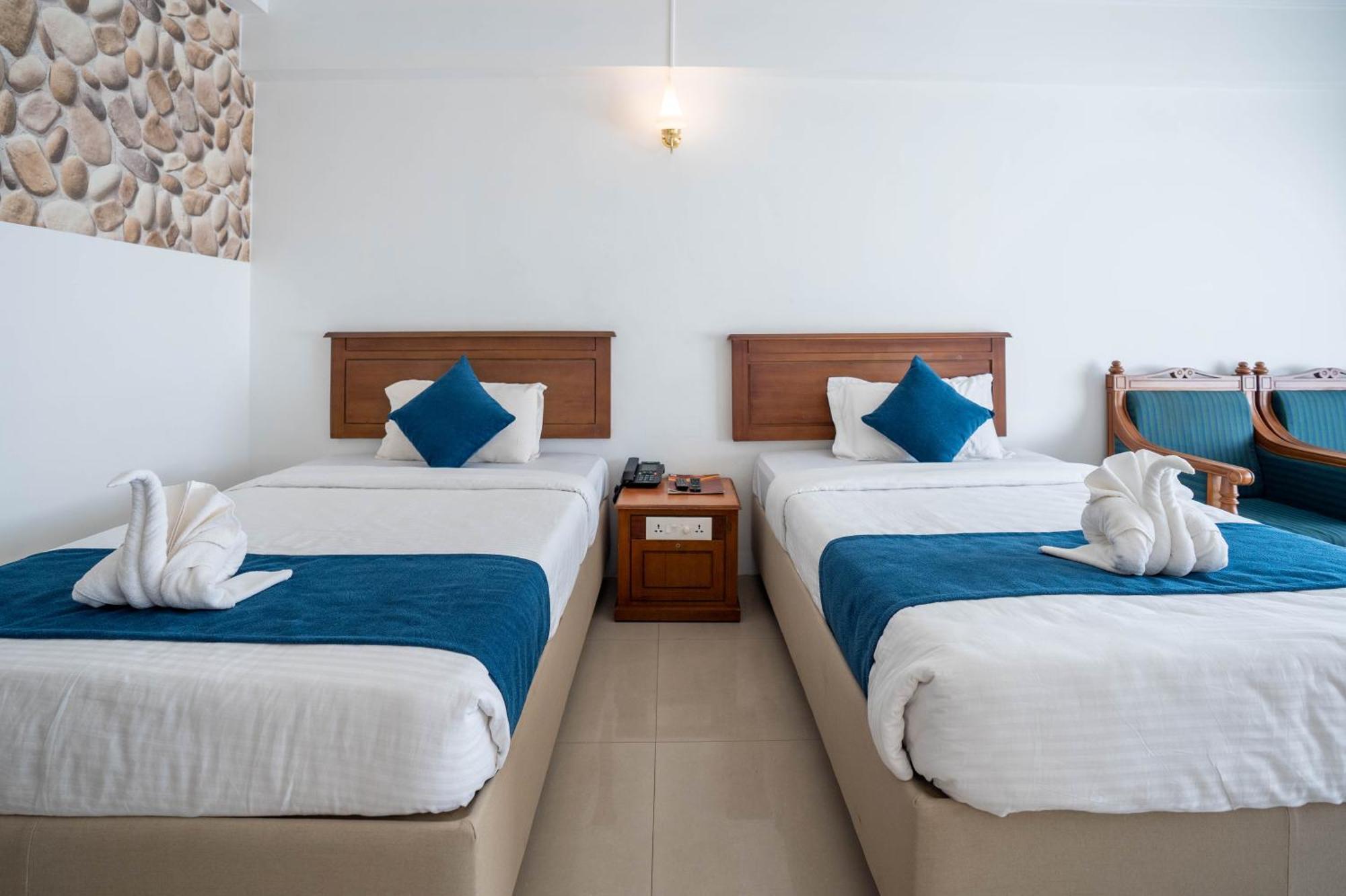 กาสิโน โฮเต็ล ลิมิเต็ด Hotel Thrissur ภายนอก รูปภาพ