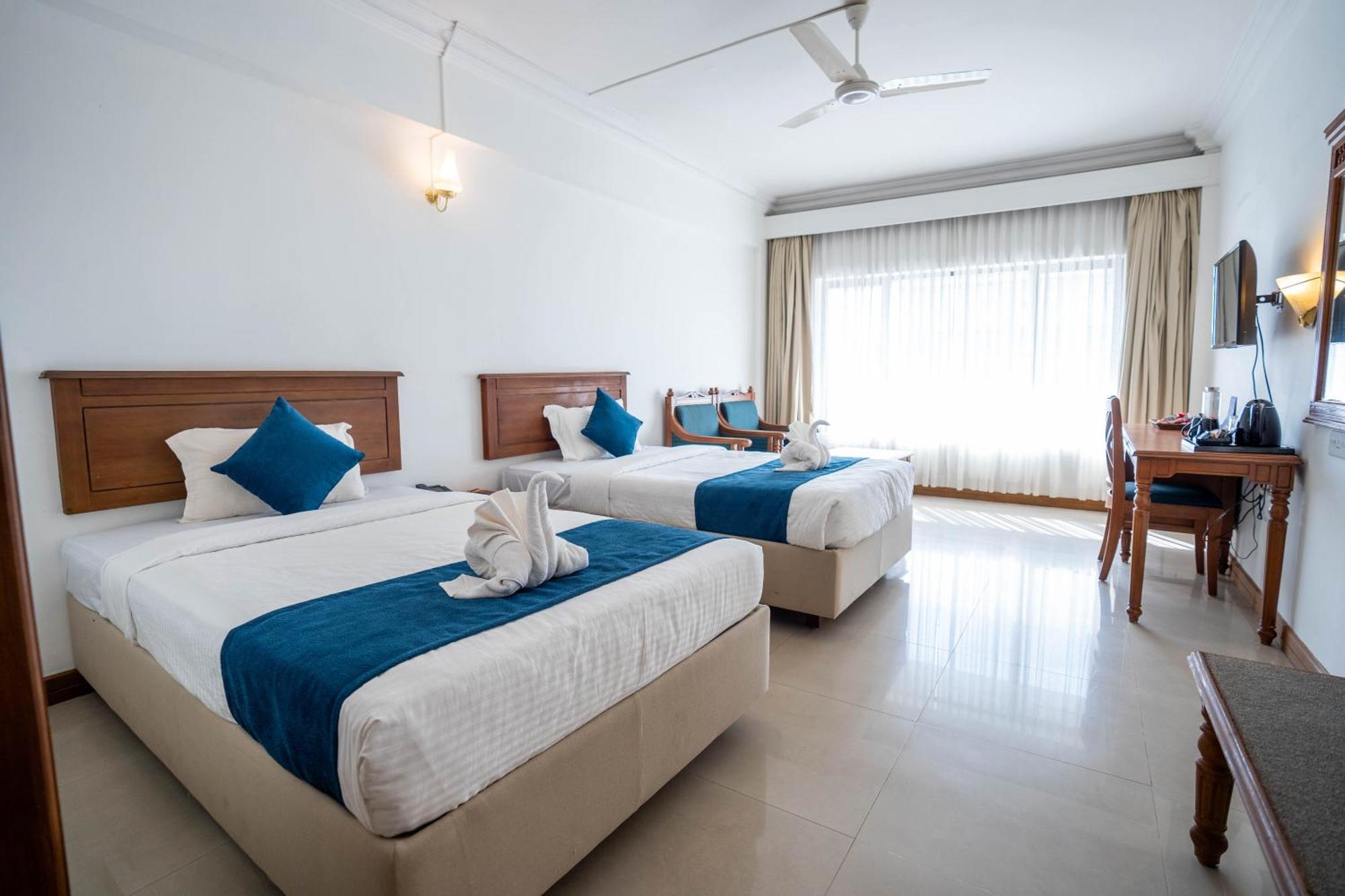 กาสิโน โฮเต็ล ลิมิเต็ด Hotel Thrissur ภายนอก รูปภาพ