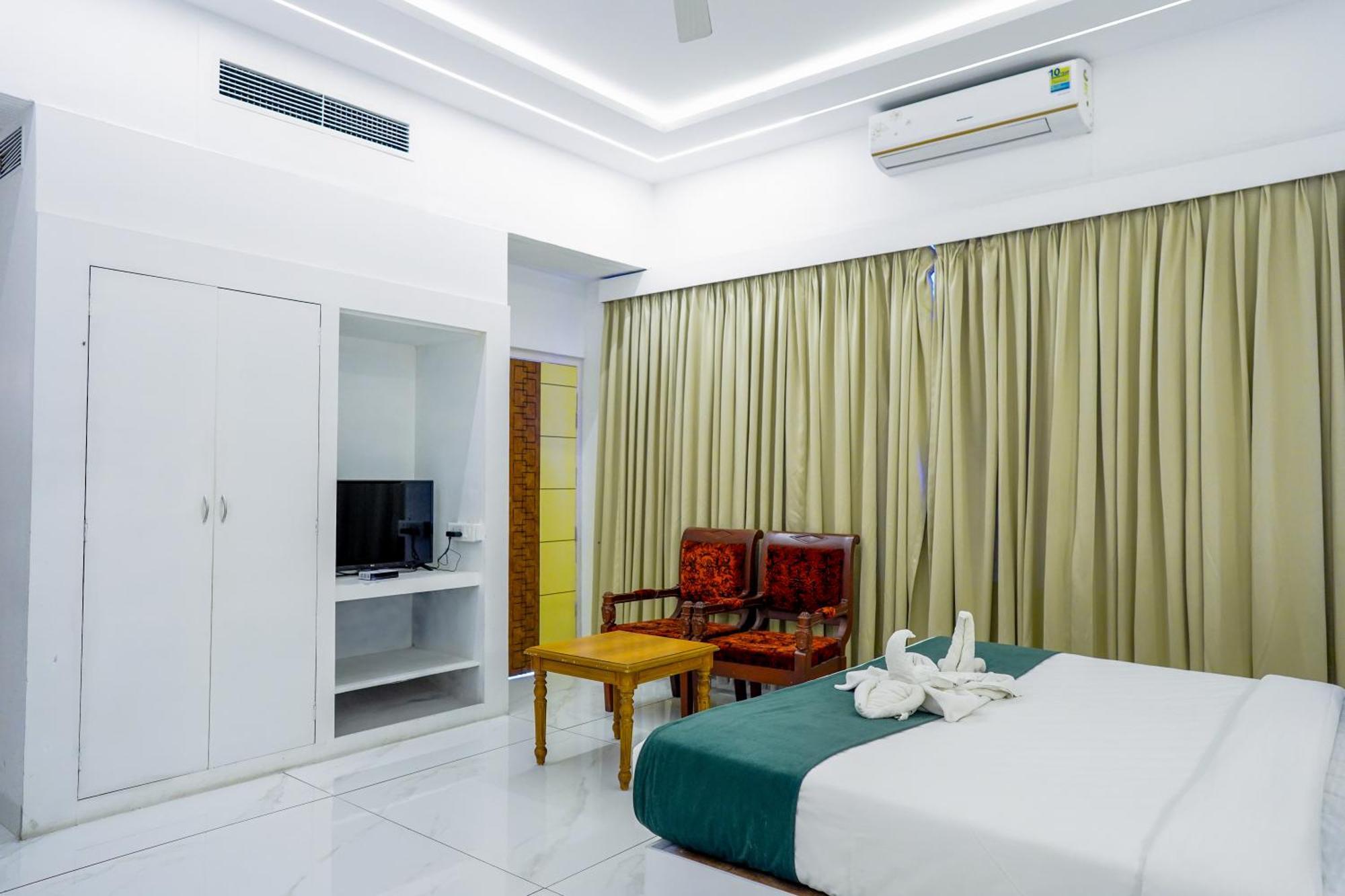 กาสิโน โฮเต็ล ลิมิเต็ด Hotel Thrissur ภายนอก รูปภาพ